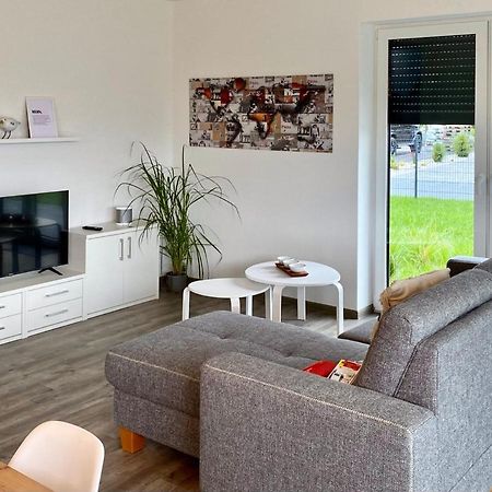 Ferienhaus Moin. Am Harkebruegger See Mit Sauna Barssel  Bagian luar foto